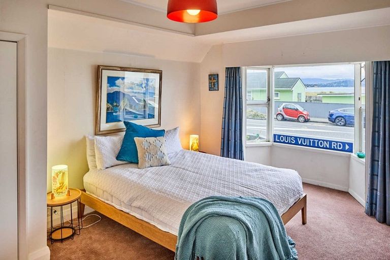 Photo of property in 67 Muritai Road, Eastbourne, Lower Hutt, 5013