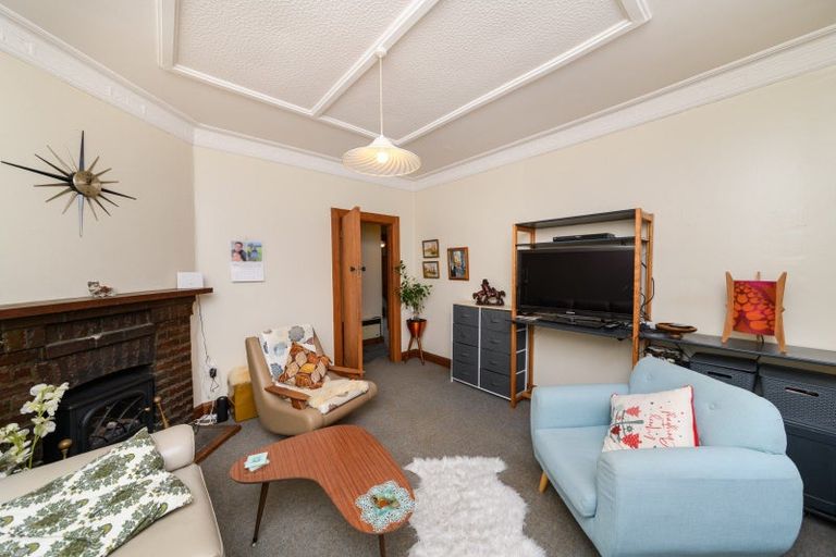 Photo of property in 35 Stewart Crescent, Hokowhitu, Palmerston North, 4410