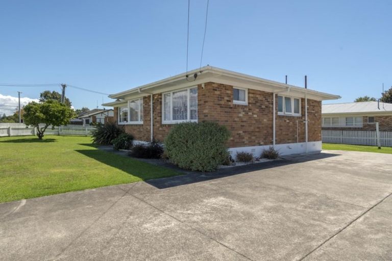 Photo of property in 36 Baycroft Avenue, Parkvale, Tauranga, 3112