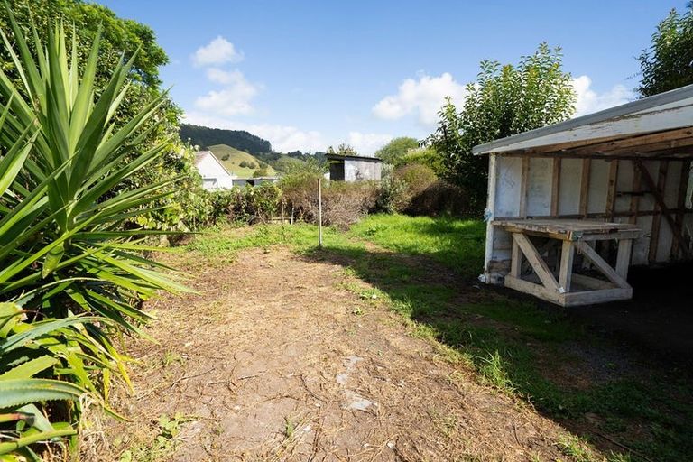 Photo of property in 12 George Street, Hikurangi, 0114
