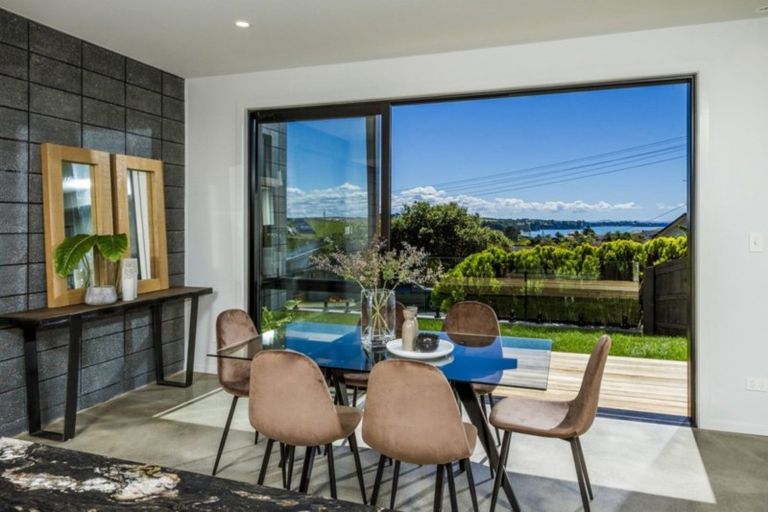 Photo of property in 9 Willis Street, Grasmere, Invercargill, 9810