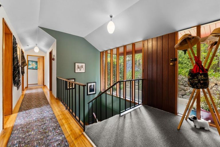 Photo of property in 16 Solway Street, Holmes Hill, Oamaru, 9401