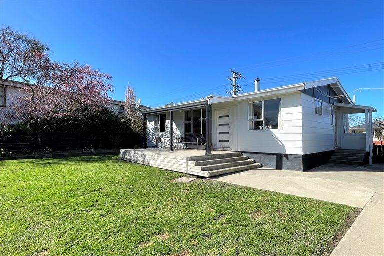 Photo of property in 39 Essex Street, Balclutha, 9230