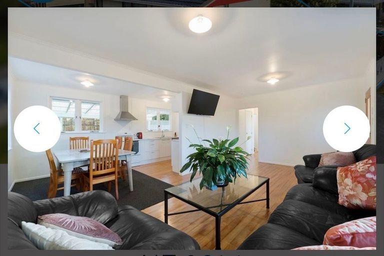Photo of property in 21 Arlette Place, Massey, Auckland, 0614