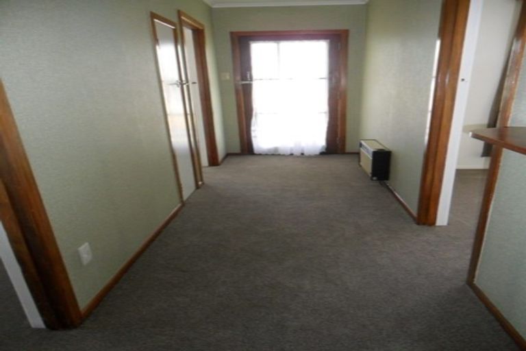 Photo of property in 19 Kettle Avenue, Awapuni, Palmerston North, 4412