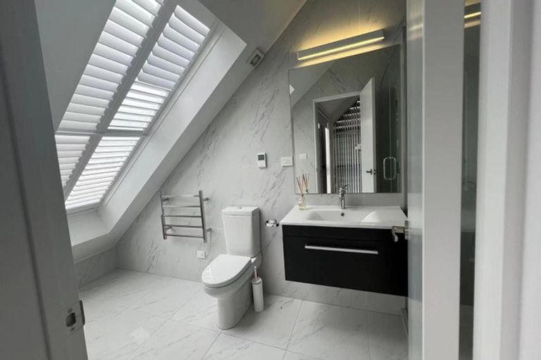 Photo of property in 6 Remuremu Street, Long Bay, Auckland, 0630