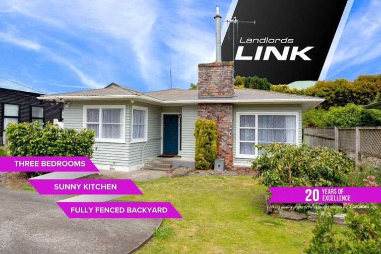 Photo of property in 19 Great North Road, Saint Johns Hill, Whanganui, 4501