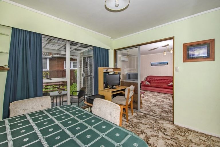 Photo of property in 3/5 Station Road, Te Kamo, Whangarei, 0112