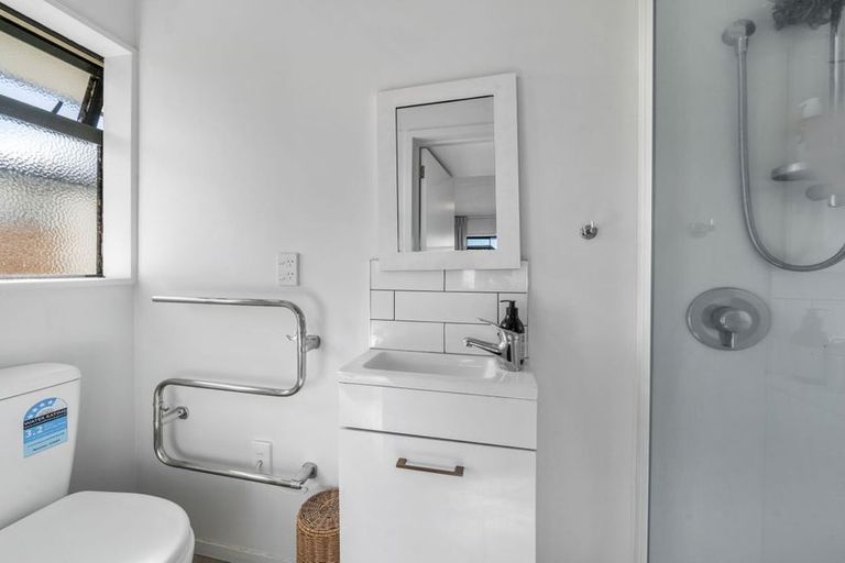 Photo of property in 1/126 Halswell Junction Road, Halswell, Christchurch, 8025