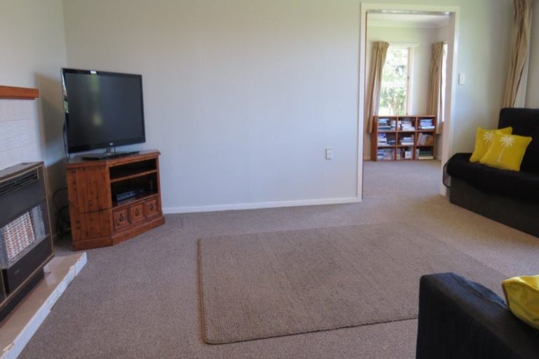 Photo of property in 21 Casper Street, Fairfield, Hamilton, 3214