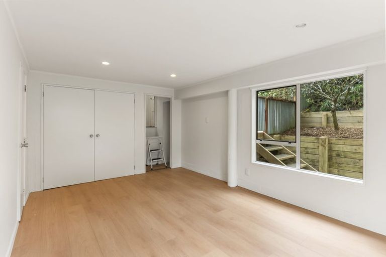 Photo of property in 3/40 Radiata Lane, Chatswood, Auckland, 0626