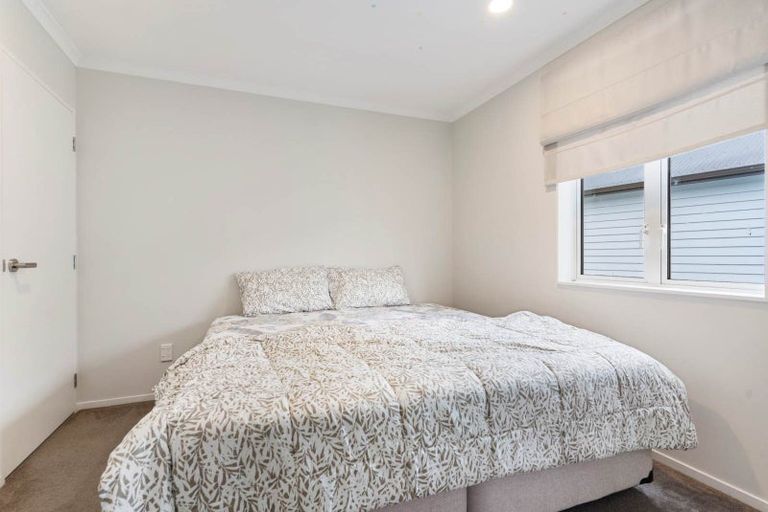 Photo of property in 35 Bellbird Street, Papakura, 2110