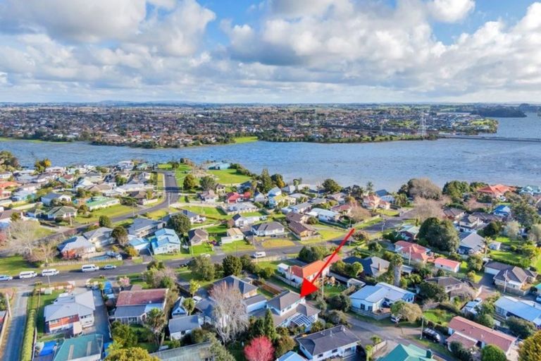 Photo of property in 33a Youngs Road, Papakura, 2110