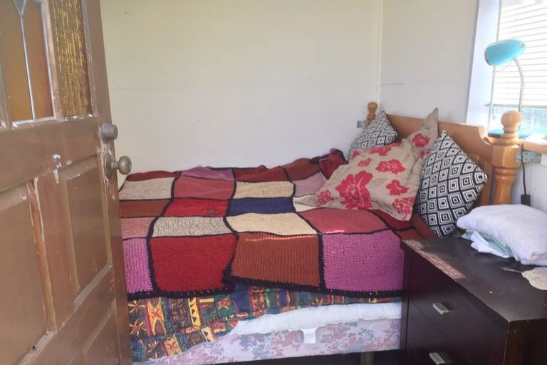 Photo of property in 1342 Coast Road, Toko Mouth, Milton, 9292