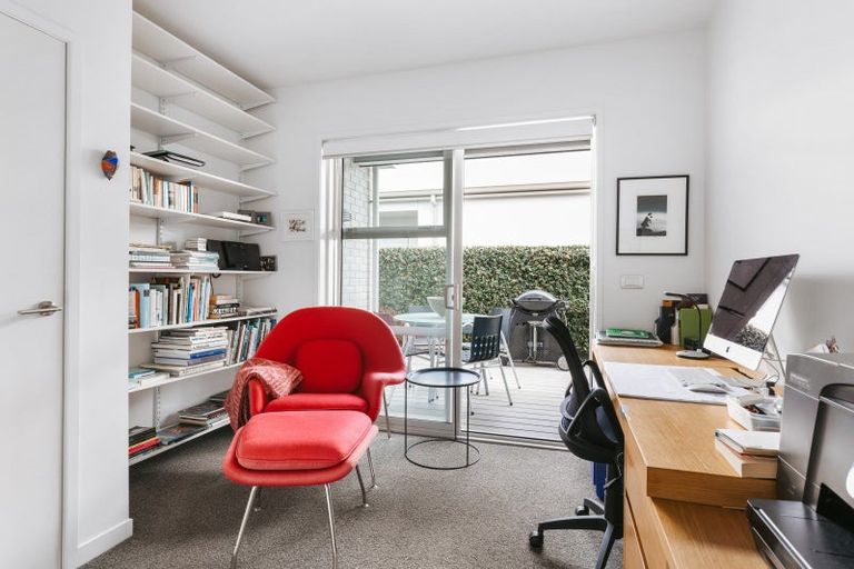 Photo of property in 21 Jacob Street, Brookfield, Tauranga, 3110