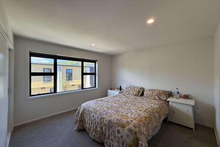 Photo of property in 8 Te Ara O Papatahi, Wainuiomata, Lower Hutt, 5014