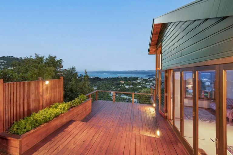 Photo of property in 12 Thorby Street, Northland, Wellington, 6012