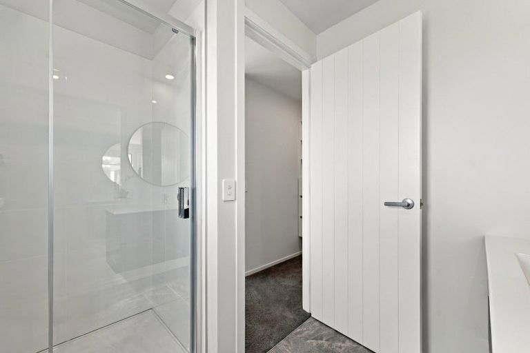 Photo of property in 6 Blackhawk Close, Kinloch, 3377