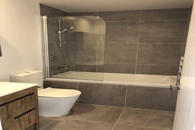 Photo of property in 162 Squadron Drive, Hobsonville, Auckland, 0616