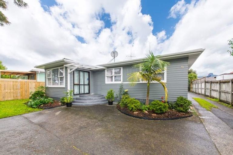 Photo of property in 54 Pinedale Place, Henderson, Auckland, 0610