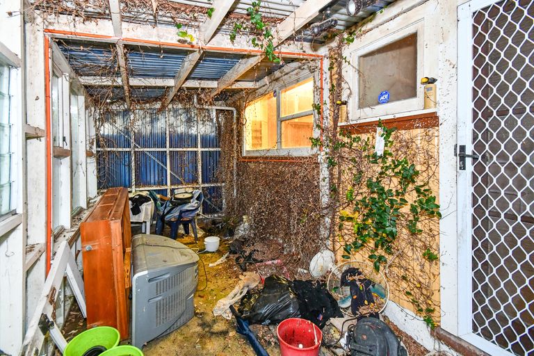 Photo of property in 4/49 Russell Road, Manurewa, Auckland, 2102