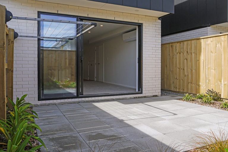 Photo of property in 6/27 Main Road, Wainuiomata, Lower Hutt, 5014