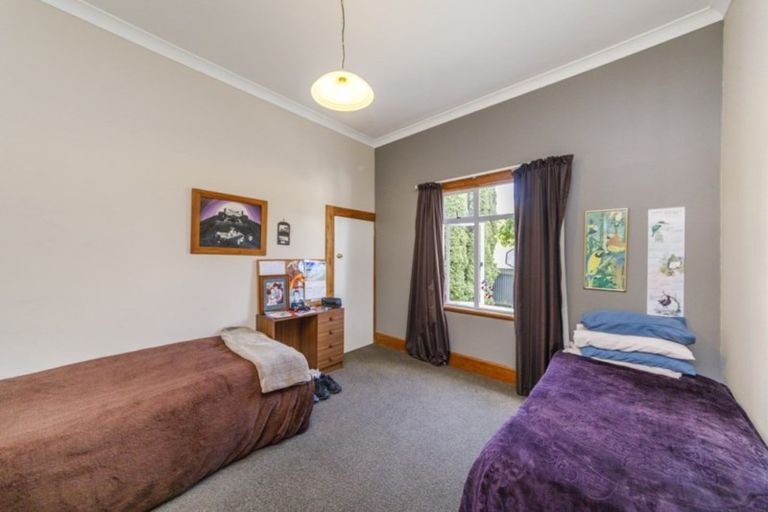 Photo of property in 1 Ngaio Street, West End, Palmerston North, 4412