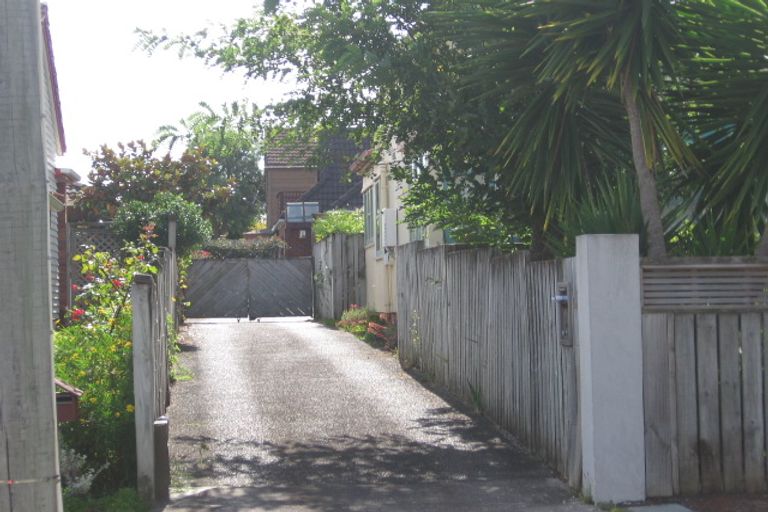 Photo of property in 6 Sayegh Street, Saint Heliers, Auckland, 1071