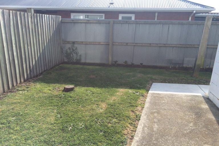 Photo of property in 2/30 Picton Avenue, Riccarton, Christchurch, 8011