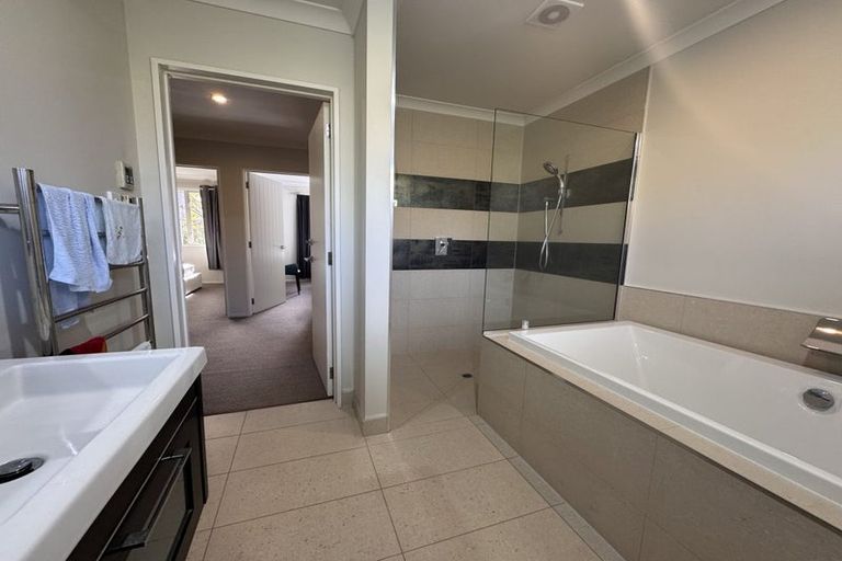 Photo of property in 17 Rempstone Drive, Halswell, Christchurch, 8025