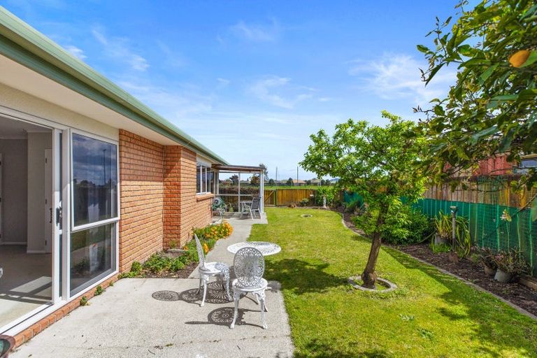 Photo of property in 18 Melia Place, Mount Maunganui, 3116
