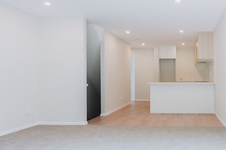 Photo of property in 28 Tukari Lane, Mangere Bridge, Auckland, 2022