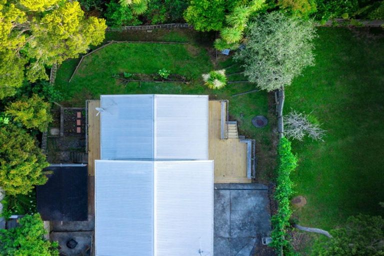 Photo of property in 2/104 Ocean View Road, Northcote, Auckland, 0627