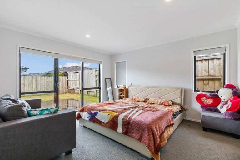 Photo of property in 6 Harding Drive, Papamoa Beach, Papamoa, 3118