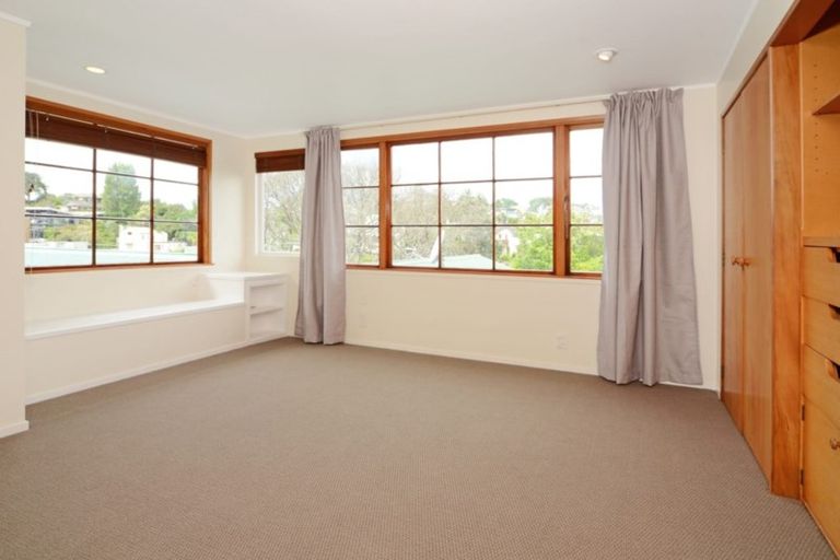 Photo of property in 76 Beach Road, Castor Bay, Auckland, 0620