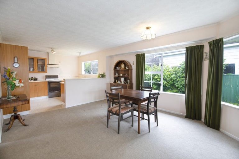 Photo of property in 37 Guppy Road, Greenmeadows, Napier, 4112