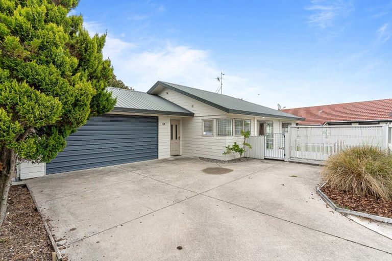 Photo of property in 56b Hartford Avenue, Papamoa Beach, Papamoa, 3118
