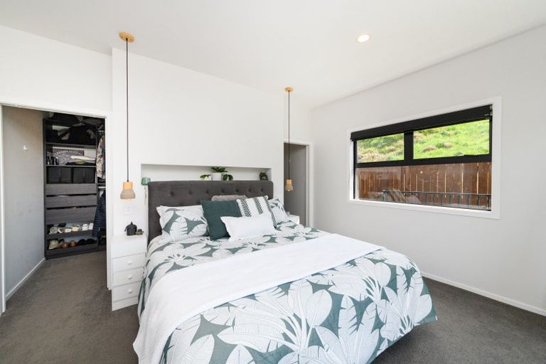 Photo of property in 35 Freedom Drive, Kelvin Grove, Palmerston North, 4414