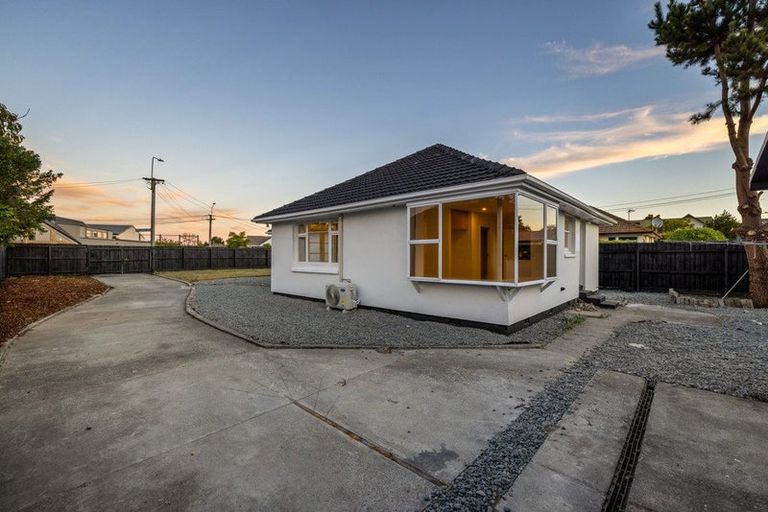 Photo of property in 63 Bassett Street, Burwood, Christchurch, 8083