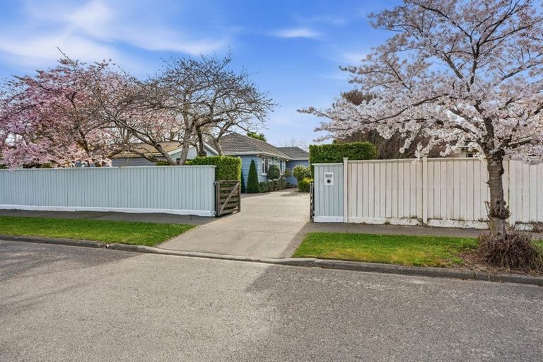 Photo of property in 47 Charlcott Street, Burnside, Christchurch, 8053