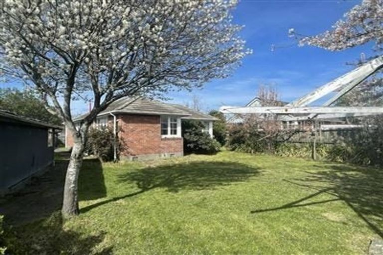 Photo of property in 13 Hillary Crescent, Upper Riccarton, Christchurch, 8041