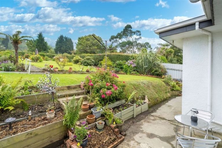 Photo of property in 13 Monowai Road, Ravensbourne, Dunedin, 9022