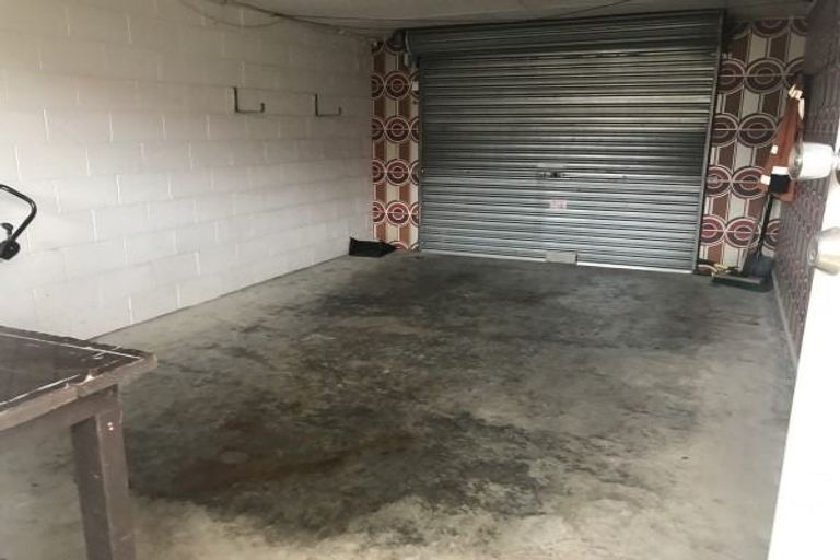 Photo of property in 12-12a Cecil Place, Cloverlea, Palmerston North, 4412