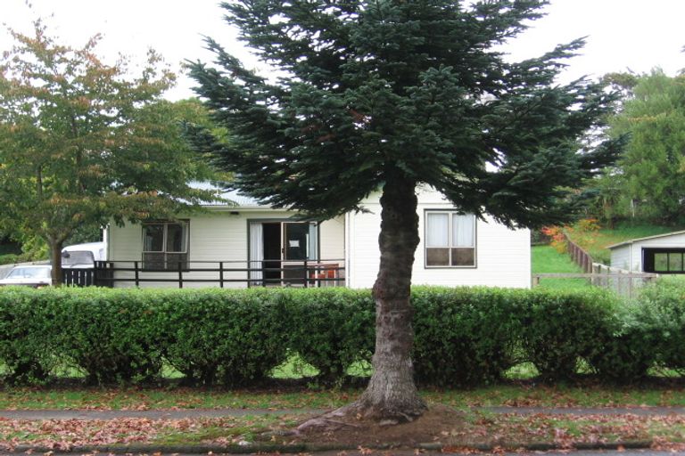 Photo of property in 13 Tay Street, Tokoroa, 3420