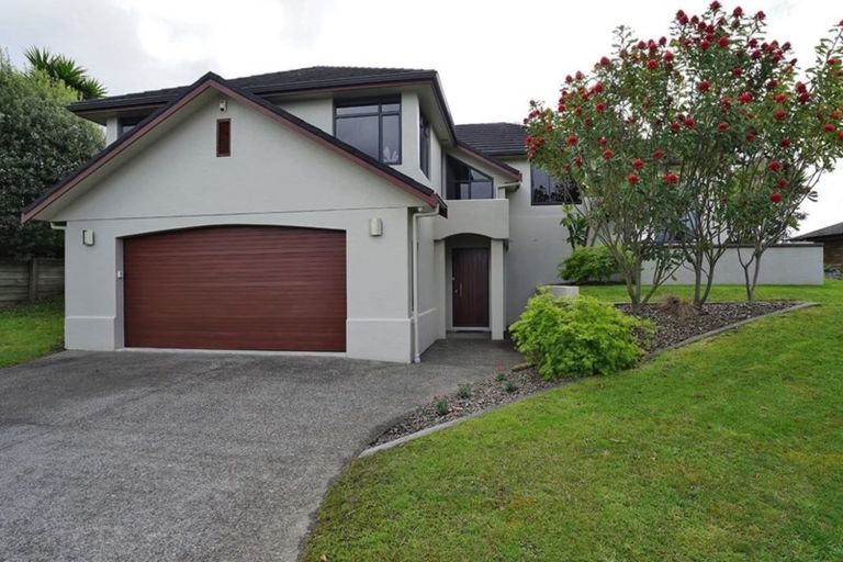 Photo of property in 14 Southworth Place, Grandview Heights, Hamilton, 3200