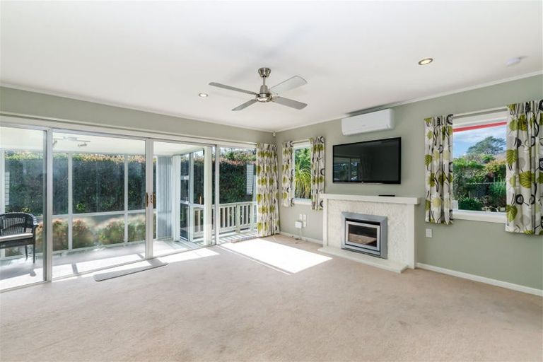 Photo of property in 151 Te Moana Road, Waikanae, 5036