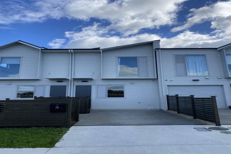 Photo of property in 36 Owen Chapman Drive, Red Beach, 0932