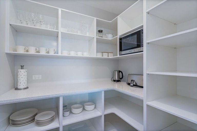 Photo of property in 6 Awatea Drive, Whitianga, 3510