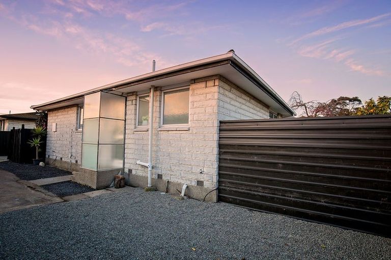 Photo of property in 3/443b Main South Road, Hornby, Christchurch, 8042