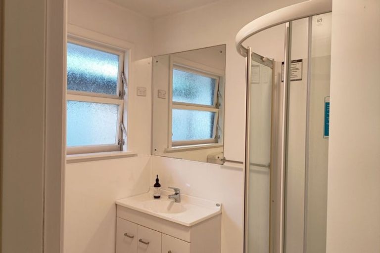 Photo of property in 7 Ballantyne Avenue, Upper Riccarton, Christchurch, 8041